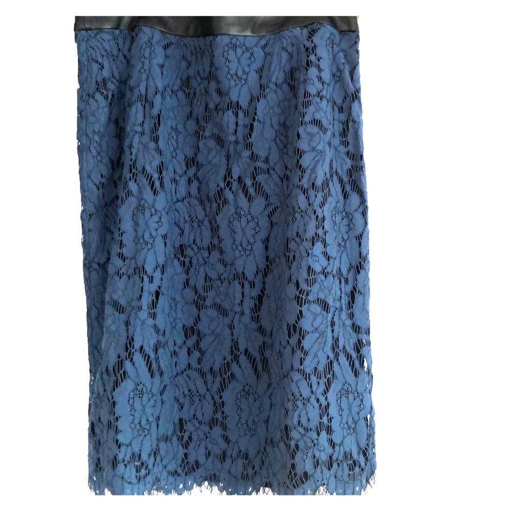 Lace pencil skirt with faux leather trim on top